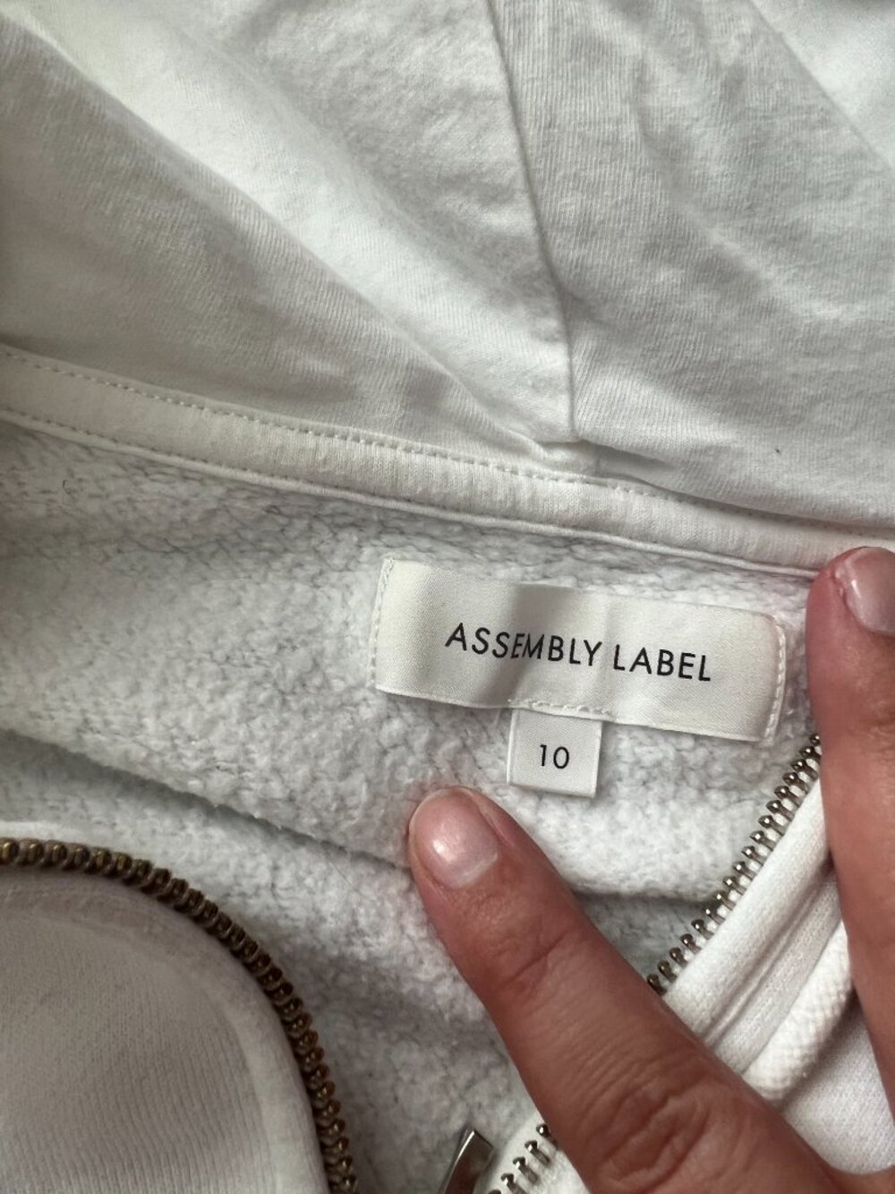 Assembly Label white hooded sweatshirt size XS - Picture 8 of 9